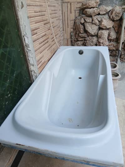 Bath tub / jacuzzi tub / whirlpool bath tub