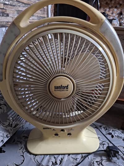 Emergency Fan with Light