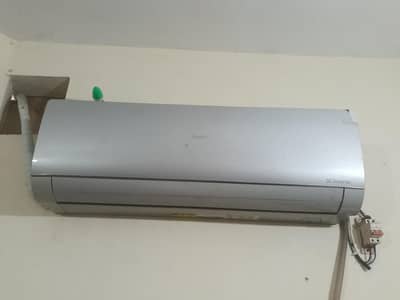 Hair DC inverter split AC 1.5Ton