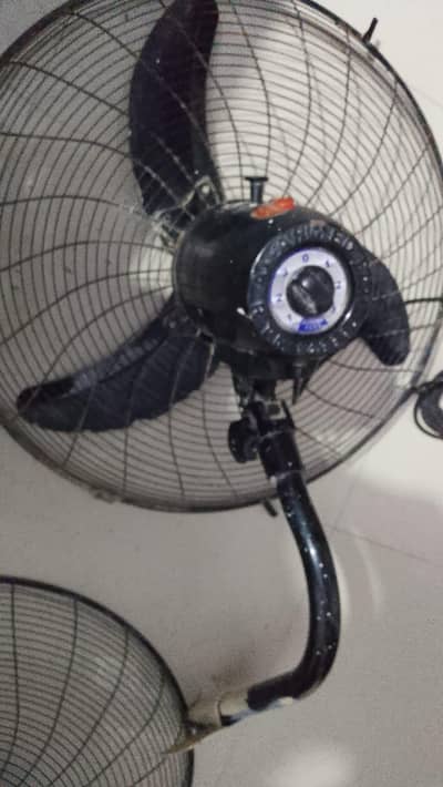 bracket fan for sale