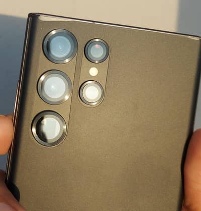 Samsung s22 ultra official PTA 12/256 10/10 Clear Display & Body