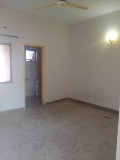 3 Marla Ground Portion For Rent In G11