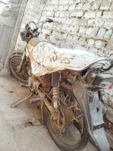 Tyre New Lageenge Or Thorha Repair Hogi Baki Engine Me Ok