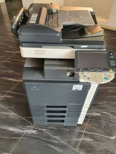 Konica Minolta bizhub C280 multifunction color printer.