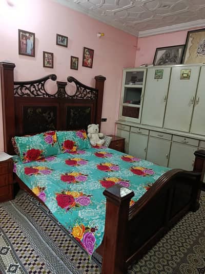 Solid Wood Double Bed & 2 Side Tables - Excellent Condition"
