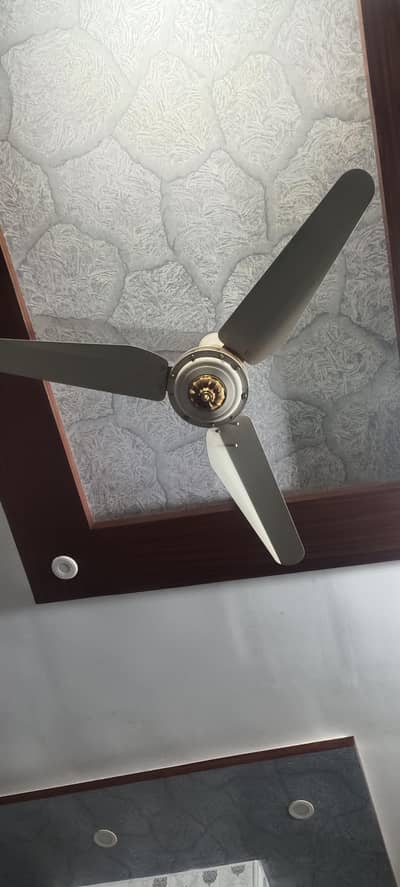 Al meraaj fannew condition use only 2 year