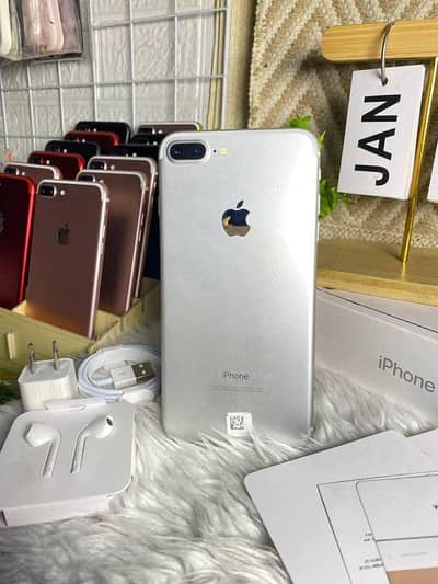 iphone 7 plus 128 GB my WhatsApp number 03 25 022 67 56