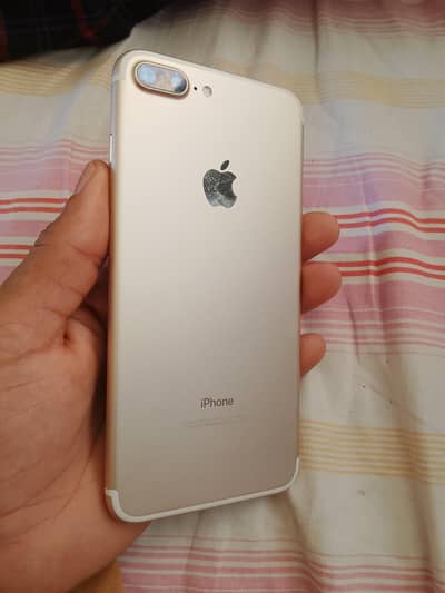 iphone 7plus Gold for sale(Exchange)