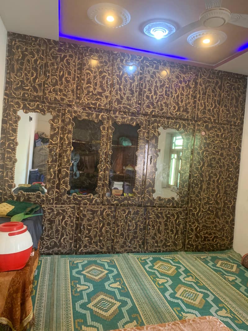 الماری برائے فروخت 1