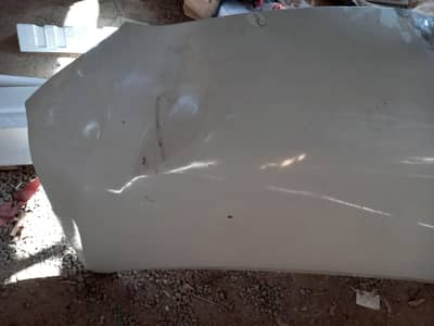 toyota corolla bonut 2009 to 2014(2010 2011 2012 2013) white colour