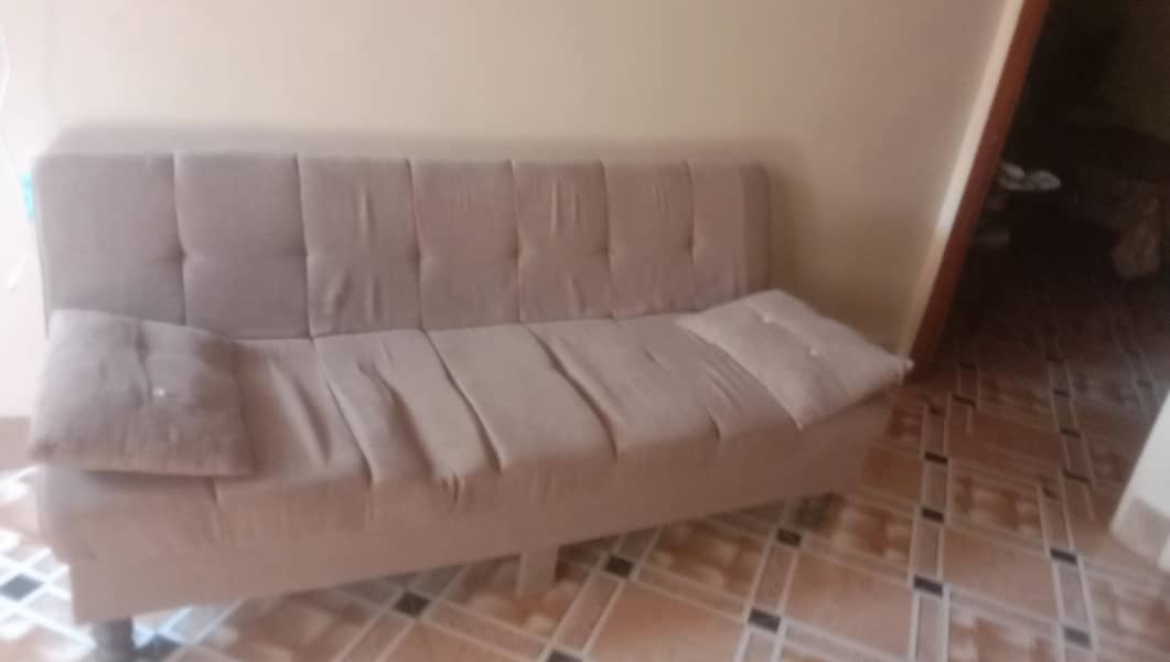 covertable sofa 0