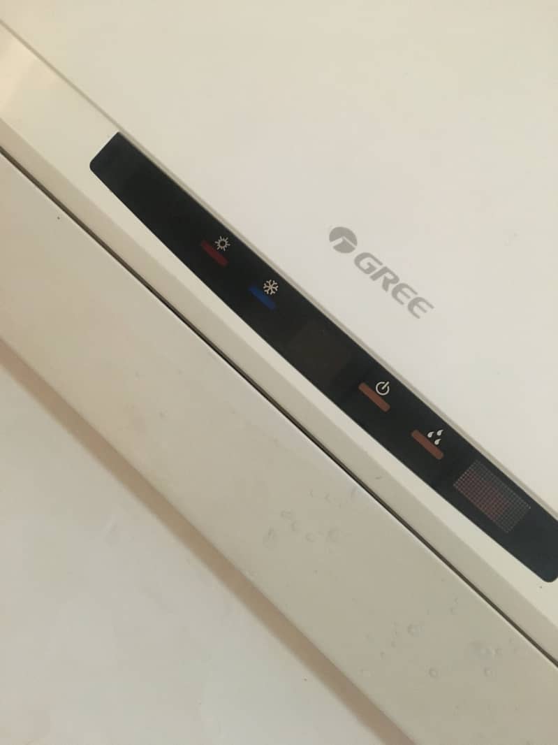 Gree Split AC 2