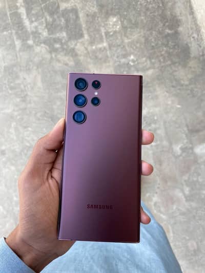 Samsung Galaxy S22 Ultra (Burgundy) – 8/128GB(Esim PTA)