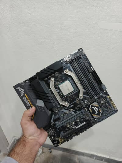 Asus Tuf B450M-Pro Gaming + Ryzen 7 2700×