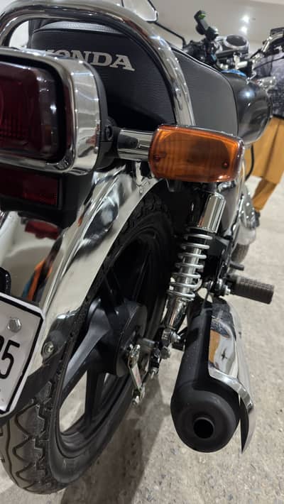 Honda CG 150 almost new