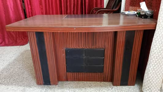 Big size office table