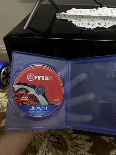 Fifa 20 ps4 cd in cheap