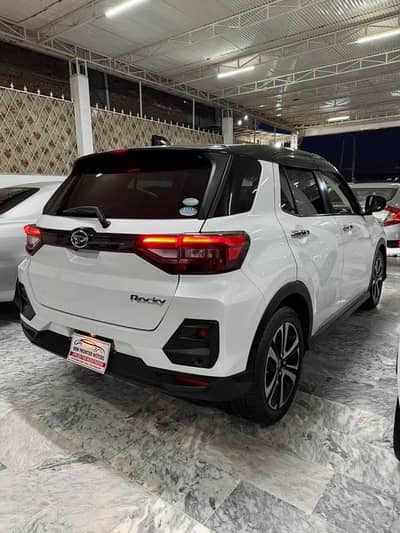 Diahatsu ROCKY 20/24