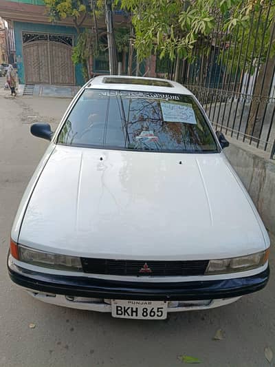 Mitsubushi lancer for urgent sale