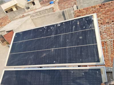 2 solar 200watt 1 solar 320 watt 3 solar panels