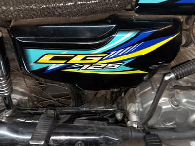 black 125 Honda tanky tappay Sale Good condition 5 star company