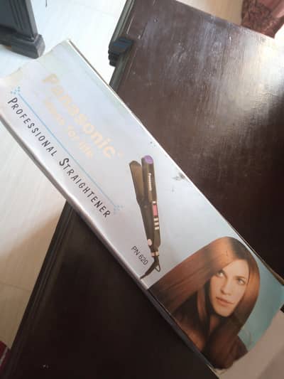 Panasonic hair straightner in good condition