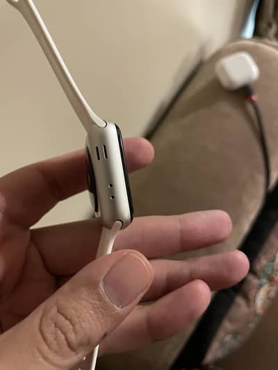 SERIES 3, 38mm, 9/10, Fresh & New.