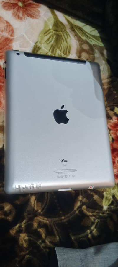 IPAD 32GB 3RD GENERATION