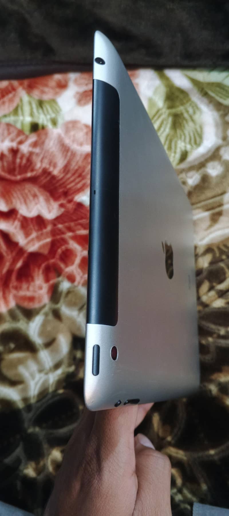 IPAD 32GB 3RD GENERATION 2