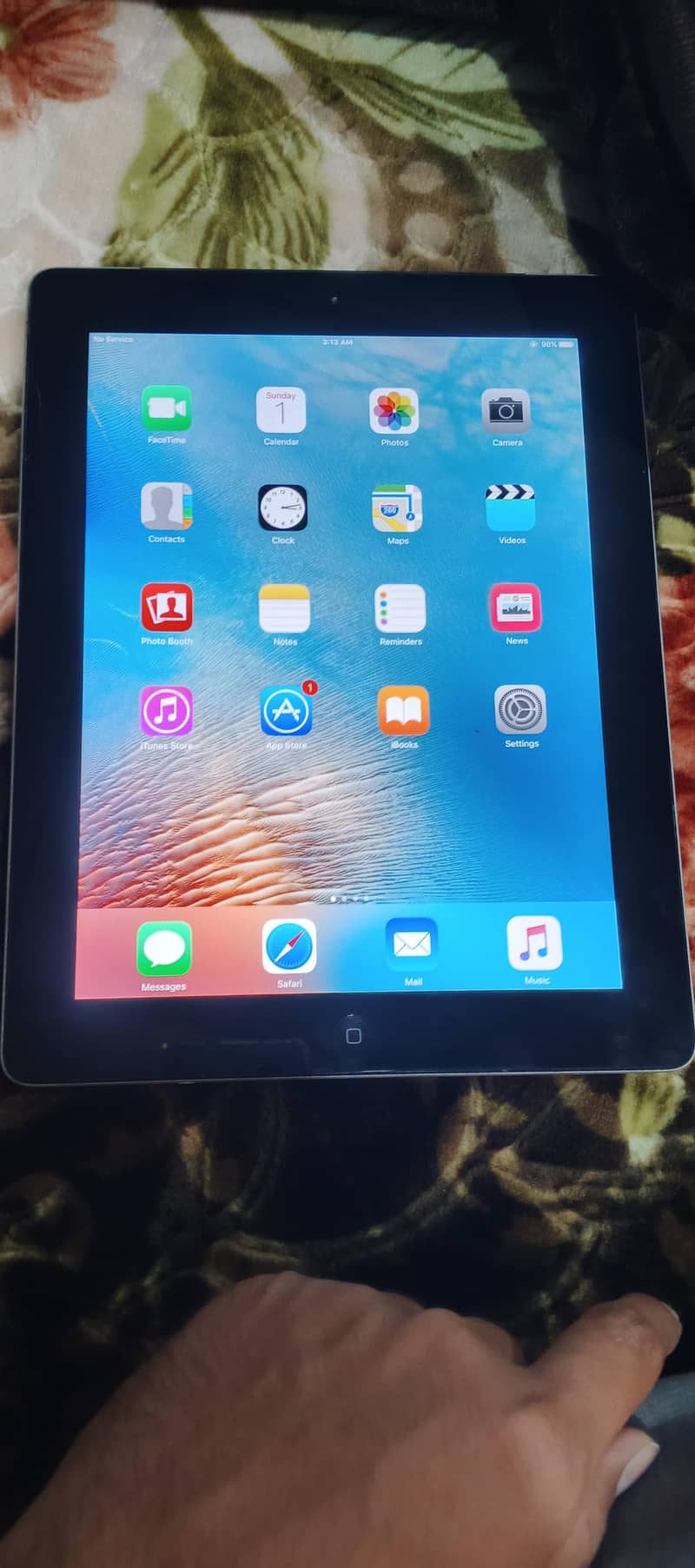 IPAD 32GB 3RD GENERATION 8