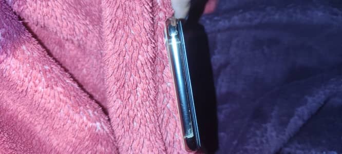 iPhone 11 Pro Max 256GB Gold Non PTA | Screen Crack | 03278995700