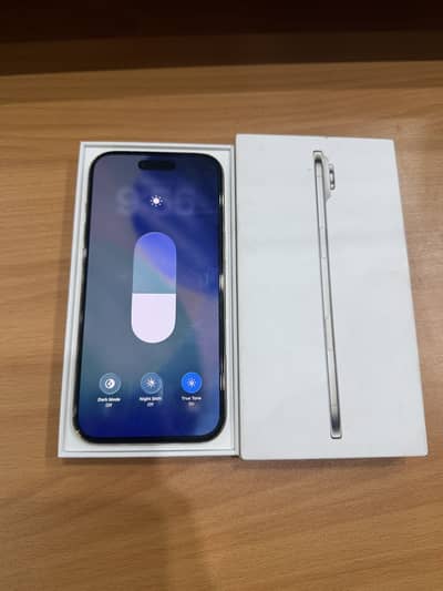 IPHONE 17 AIR 256 GB GOLD COLOUR NON PTA FACTORY UNLOCKED WATERPACKED