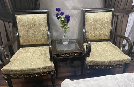bedroom Chairs with Coffee table