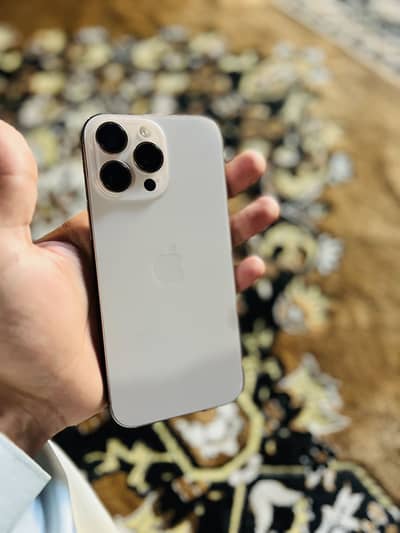 Iphon 16 pro max jv 256 gb