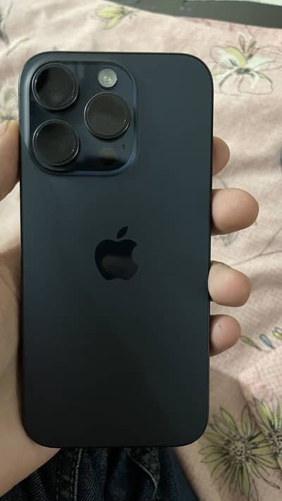 Iphone 15 pro (128GB) Factory unlock