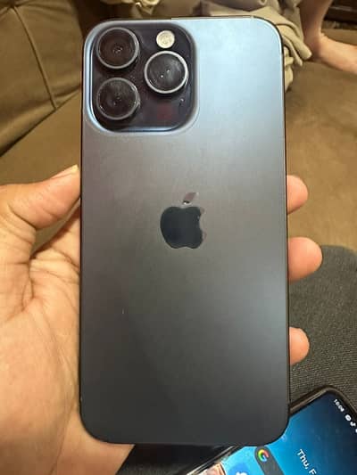 I phone 15promax 256 with box 10/10