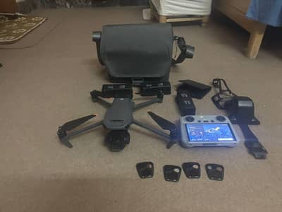 dji mavic 3 pro like new combo  plus