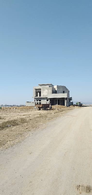 50x90 Kanal Street 90 plot for Sale G-14/3