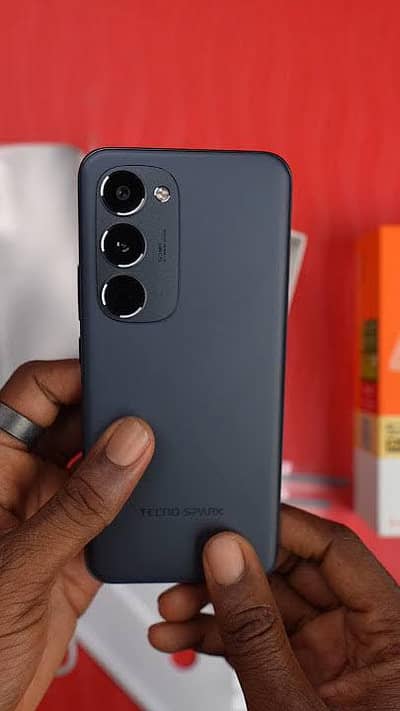 techno spark 40 pro plus