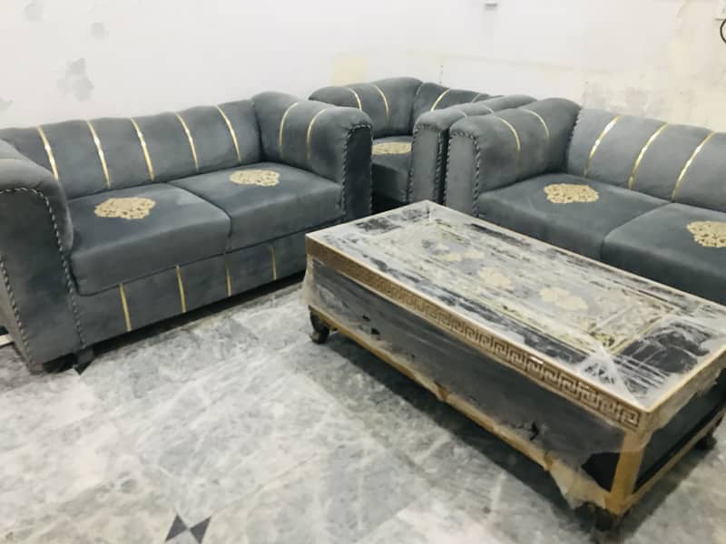 Sofa set + Table 3