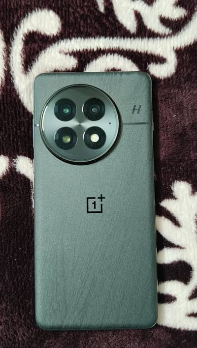 Oneplus 13 16/512 offical Pta approved complete box