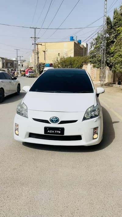 Toyota prius  panaromic sunroof