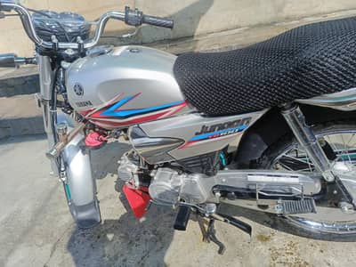 Yamaha Junoon 100cc like new new tyre good condition