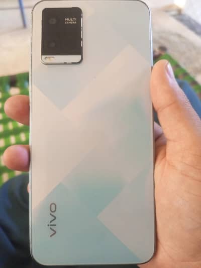 Vivo Y21