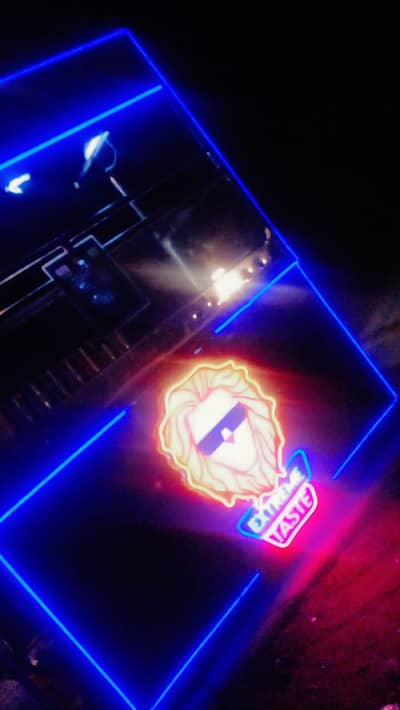 fries plus burger counter