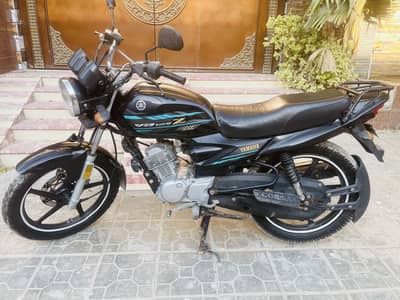 Ybr125 Dx black colour