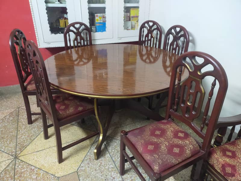 Dining table set 0