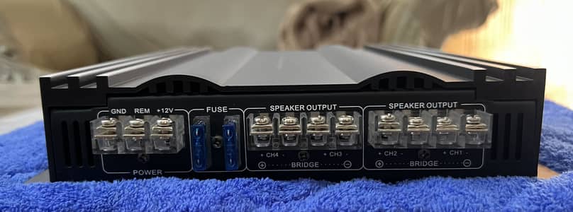BASS BOX SPKER AND AMPLIFIER 5500w