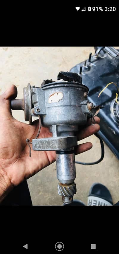 CDI DISTRIBUTOR. GENUINE