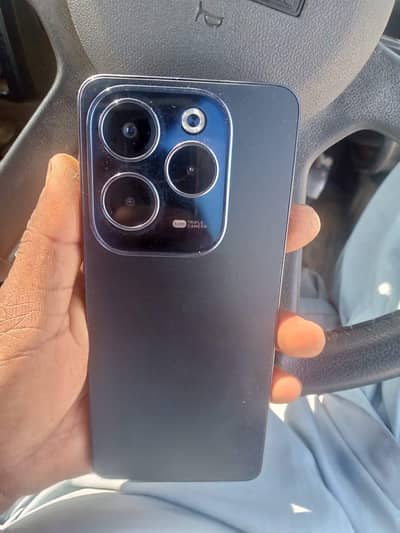 urgent sale for mobile  phone r charging cable